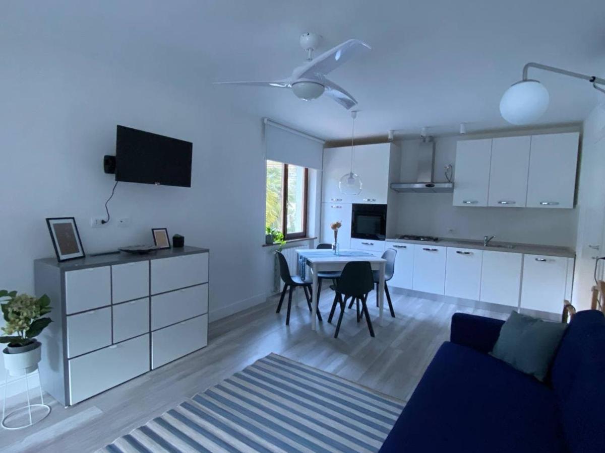 Garda View Apartment Тено Екстериор снимка