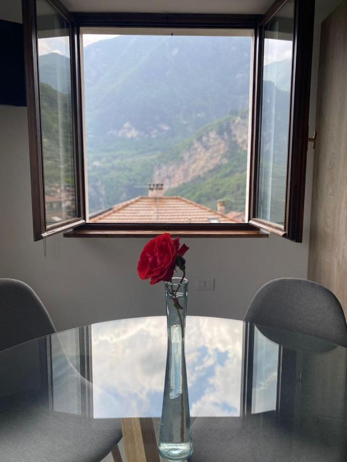 Garda View Apartment Тено Екстериор снимка