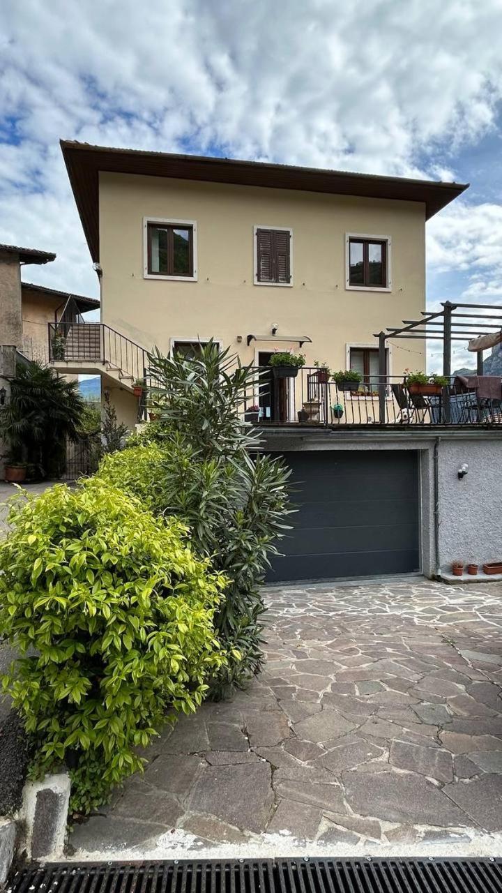 Garda View Apartment Тено Екстериор снимка